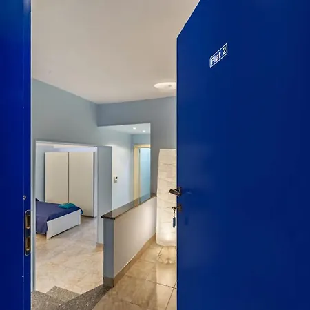 Trilocale In Centro Con Parcheggio Gratuito 4 Persone * Trino