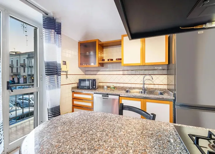 Trilocale In Centro Con Parcheggio Gratuito 4 Persone *