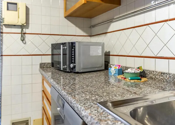 Trilocale In Centro Con Parcheggio Gratuito 4 Persone Trino