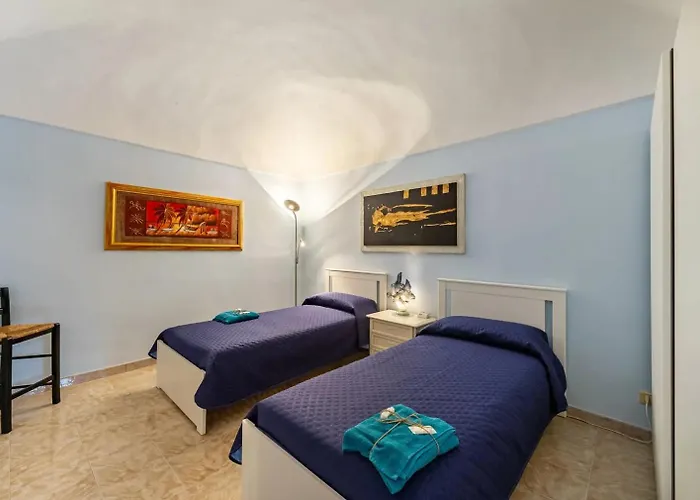 Trilocale In Centro Con Parcheggio Gratuito 4 Persone * Trino