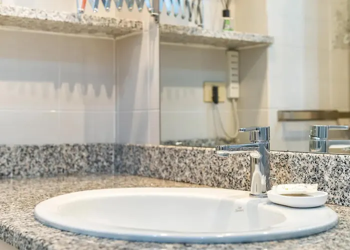 Appartement Trilocale In Centro Con Parcheggio Gratuito 4 Persone