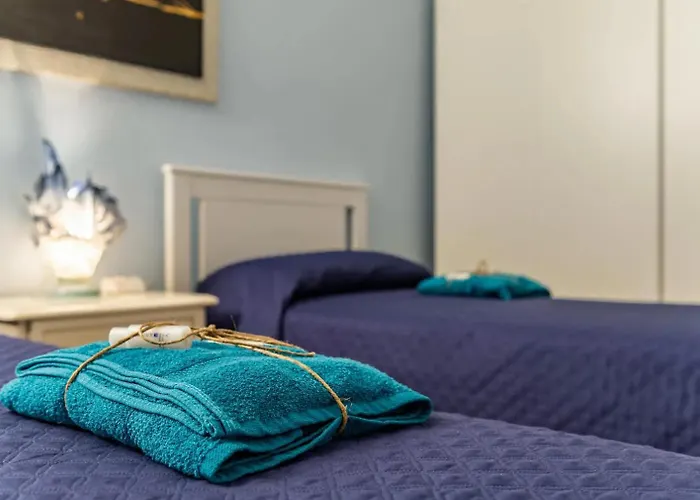 Apartamento Trilocale In Centro Con Parcheggio Gratuito 4 Persone *