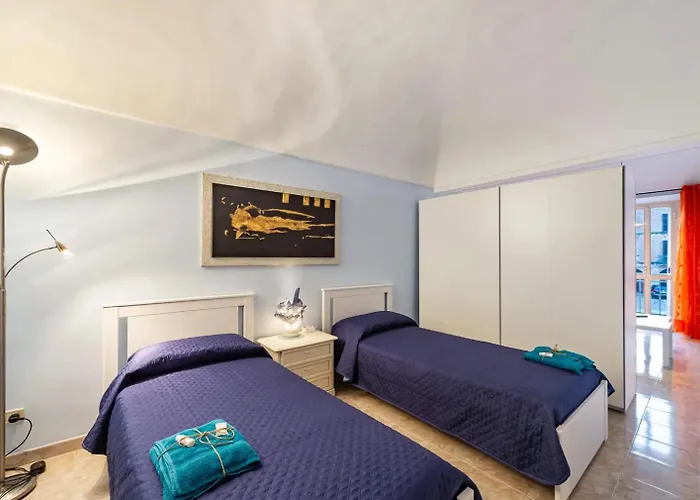 Appartement Trilocale In Centro Con Parcheggio Gratuito 4 Persone